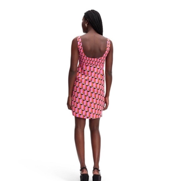 DVF x Target NWT Mini Dress - Size 16 - Pink & Black ✨ - Picture 5 of 14
